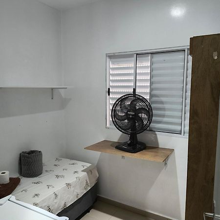 Quarto Privativo Proximo As Torres Do Itau E Expo Sp San Paolo Esterno foto
